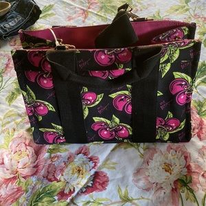 Betsey Jhonson tote bag